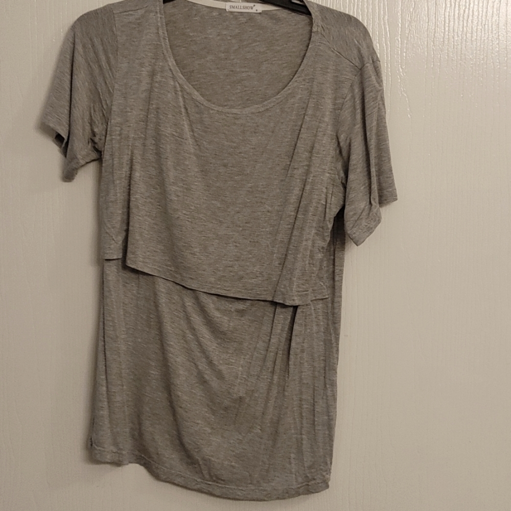 Smallshow nursing maternity top medium gray